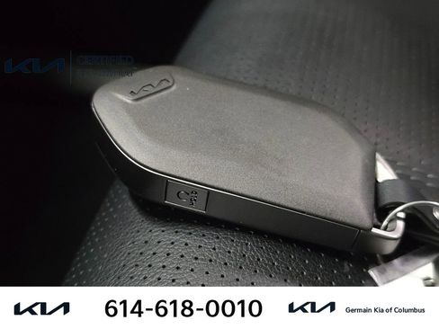 Used 2024 Kia Telluride EX image 33