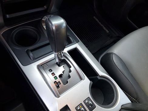 Used 2018 Toyota 4Runner SR5 Premium image 60