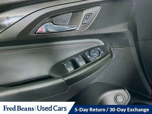 Used 2023 Chevrolet TrailBlazer RS w/ Sun and Liftgate Package image 19