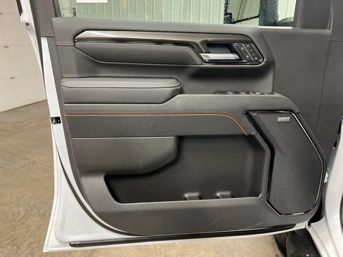 New 2026 GMC Sierra 3500 AT4 w/ AT4 Premium Plus Package AWD/4WD image 10