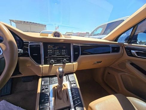 Used 2015 Porsche Macan S w/ Premium Package Plus AWD/4WD image 11