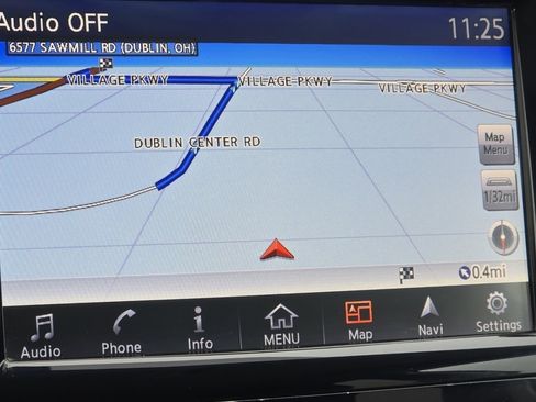 Used 2017 Nissan Murano SV image 3