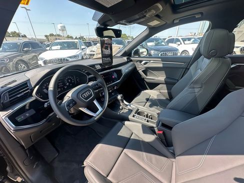 New 2025 Audi Q3 2.0T Premium image 17