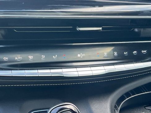 Used 2023 Cadillac Escalade Sport image 22