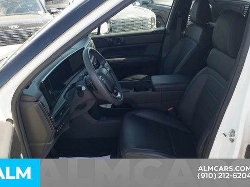 Used 2024 Hyundai Santa Fe Calligraphy image 15