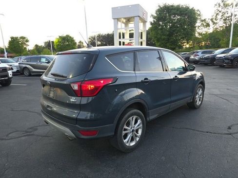 Used 2019 Ford Escape SE AWD/4WD image 8