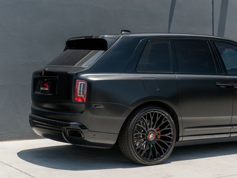 Used 2021 Rolls-Royce Cullinan AWD/4WD image 33