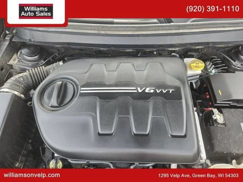 Used 2020 Jeep Cherokee Trailhawk w/ Cold Weather Group AWD/4WD image 23