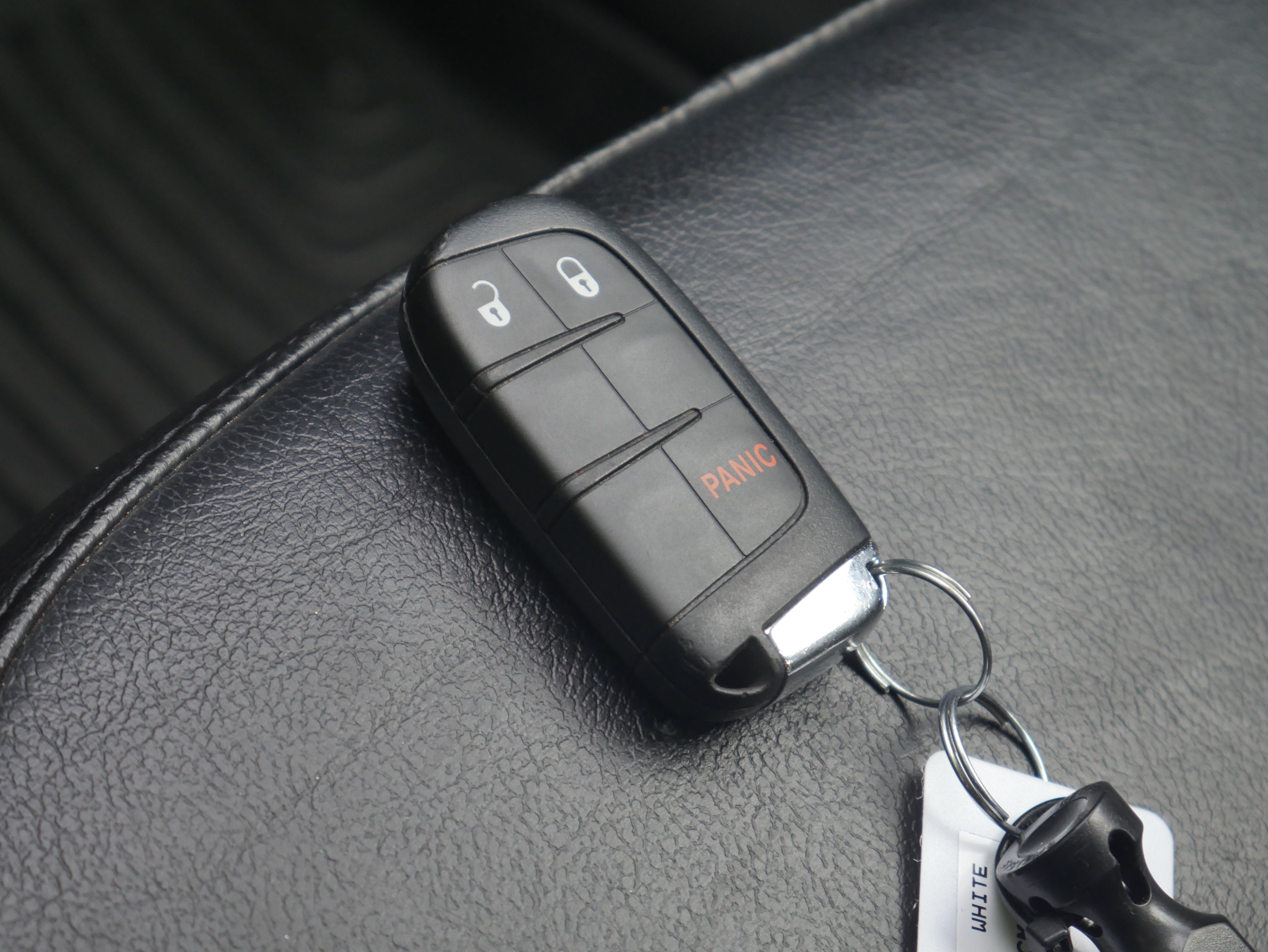 Used 2019 Jeep Compass Trailhawk AWD/4WD image 34
