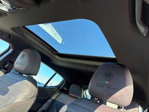 Used 2025 Alfa Romeo Tonale Tributo Italiano image 36