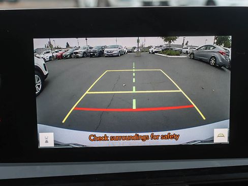 Certified 2025 Lexus ES 300h w/ Premium Package image 24