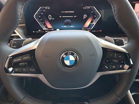 Certified 2025 BMW 330i xDrive Sedan w/ Convenience Package image 21