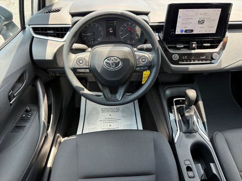 Used 2024 Toyota Corolla LE FWD image 4