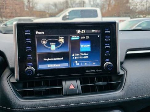 Used 2019 Toyota RAV4 XLE w/ Convenience Package image 25