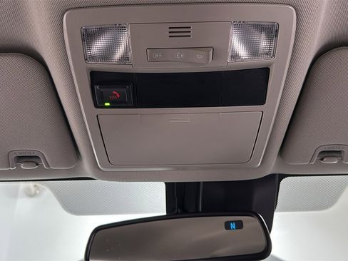 Used 2020 Toyota Tacoma SR5 image 11