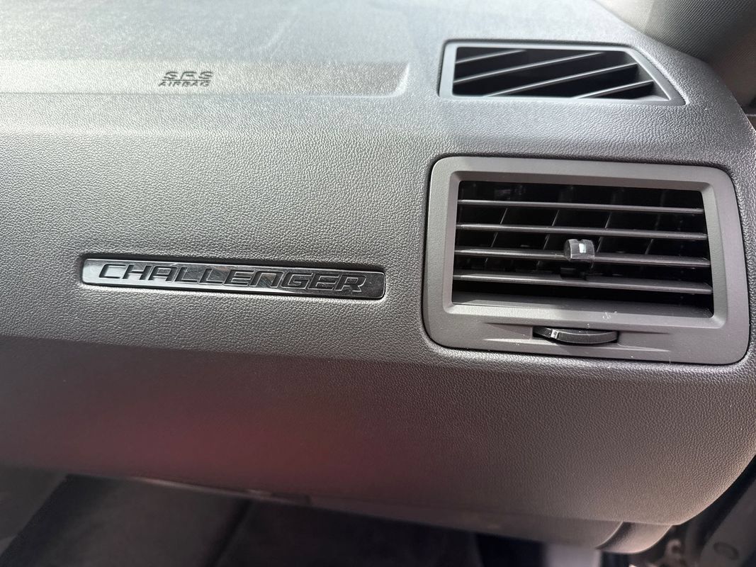 Used 2013 Dodge Challenger R/T RWD image 16