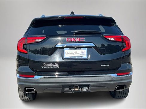 Used 2020 GMC Terrain SLT image 5