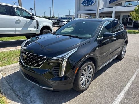 Used 2023 Cadillac XT4 Premium Luxury AWD/4WD image 3