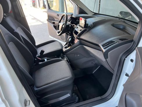 Used 2020 Ford Transit Connect XL FWD image 11