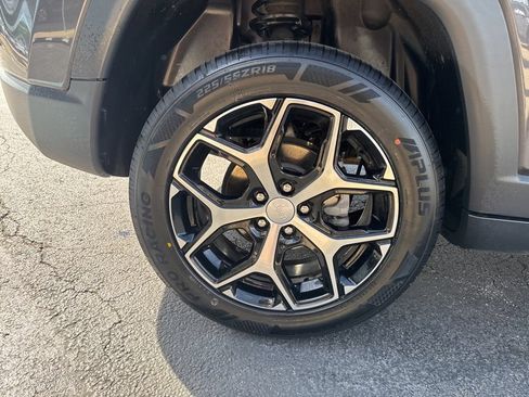 Used 2024 Jeep Compass Limited AWD/4WD image 48