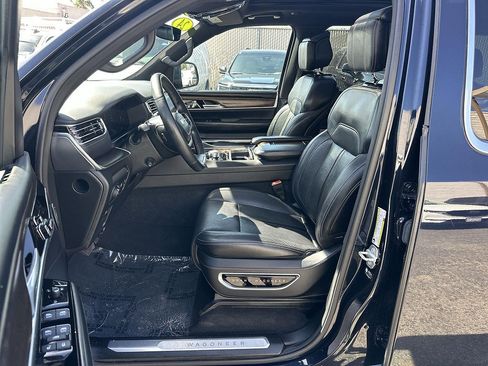 Used 2024 Jeep Grand Wagoneer L 4WD image 18