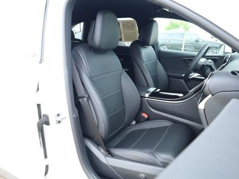 Certified 2025 Mercedes-Benz GLC 300 4MATIC image 24
