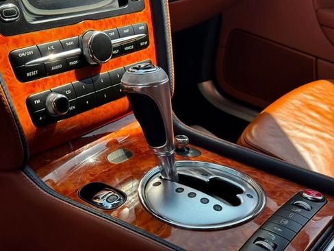 Used 2006 Bentley Flying Spur Flying Spur AWD/4WD image 12
