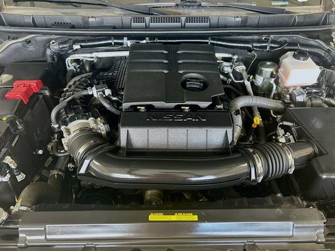 Used 2024 Nissan Frontier PRO-4X w/ Off-Road Protection Package AWD/4WD image 25