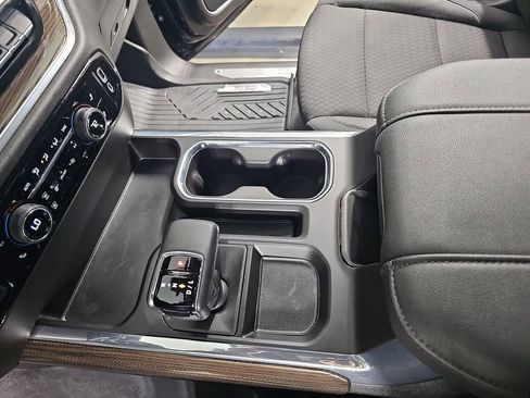 Certified 2024 Chevrolet Silverado 1500 RST AWD/4WD image 29