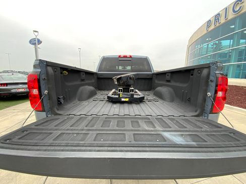 Used 2016 Chevrolet Silverado 2500 LT w/ LT Convenience Package image 25