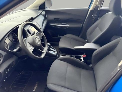 Used 2024 Nissan Kicks S image 7