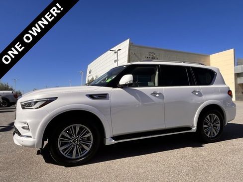 Certified 2022 INFINITI QX80 Luxe w/ Cargo Package image 2