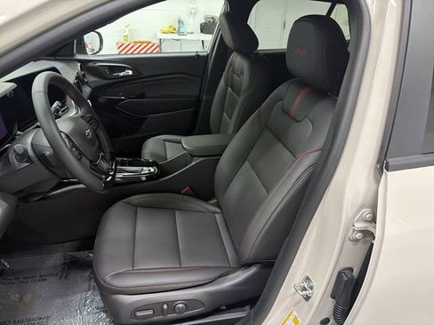 New 2026 Chevrolet Trax RS FWD image 19