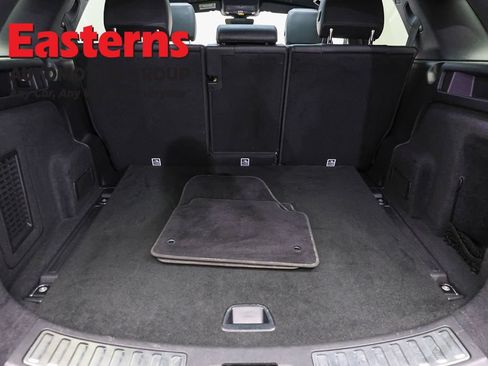 Used 2021 Land Rover Discovery Sport SE R-Dynamic AWD/4WD image 9