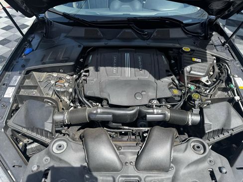 Used 2015 Jaguar XJ L Portfolio AWD/4WD image 46