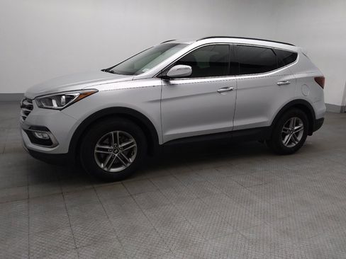Used 2018 Hyundai Santa Fe Sport w/ 2.4L Value Package 02 FWD image 2
