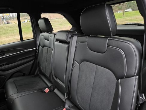 New 2026 Jeep Grand Cherokee Altitude RWD image 28