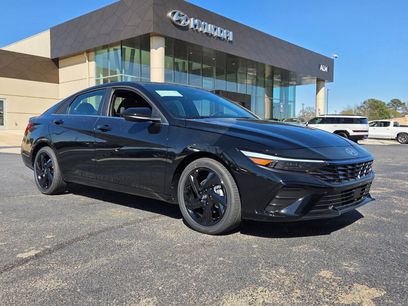 New 2026 Hyundai Elantra SEL Sport Premium