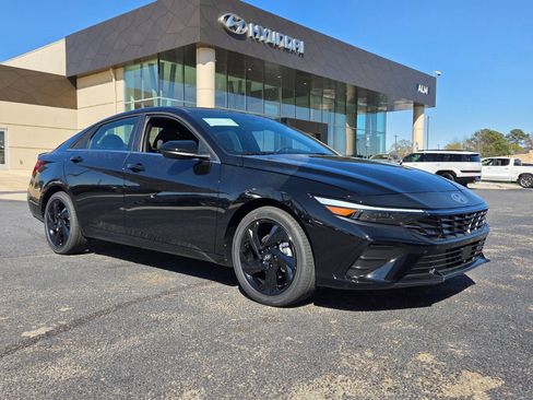 New 2026 Hyundai Elantra SEL Sport Premium FWD image 1
