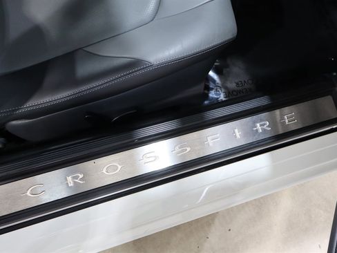 Used 2004 Chrysler Crossfire Coupe image 21