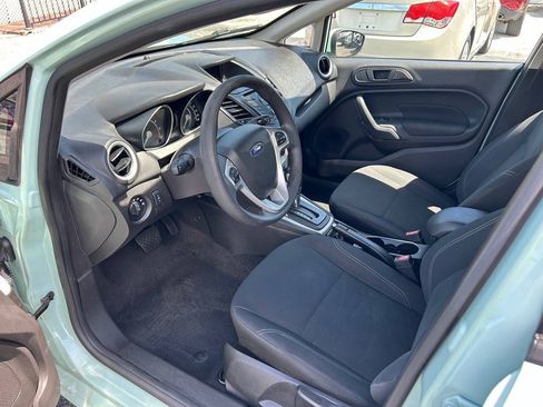 Used 2019 Ford Fiesta SE FWD image 12