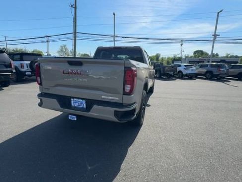 Used 2023 GMC Sierra 1500 Elevation AWD/4WD image 7