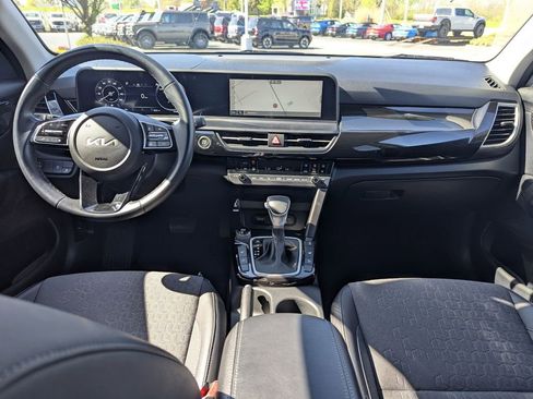 Used 2024 Kia Seltos S AWD/4WD image 23