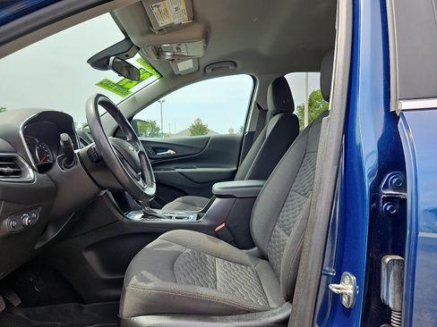 Used 2021 Chevrolet Equinox LT FWD image 14