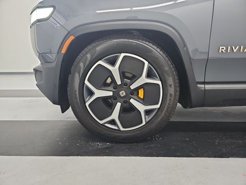 Used 2024 Rivian R1S Adventure Quad AWD/4WD image 9