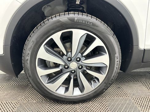 Certified 2022 Buick Encore Preferred w/ Safety Package AWD/4WD image 12
