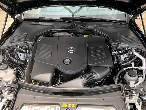 New 2026 Mercedes-Benz C 300 4MATIC Sedan image 18