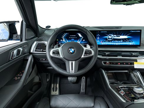 Used 2025 BMW X6 M60i w/ Executive Package image 18