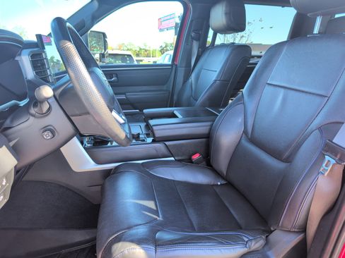 Used 2022 Toyota Tundra Platinum w/ Advanced Package image 9