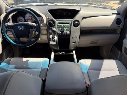 Used 2011 Honda Pilot EX image 16